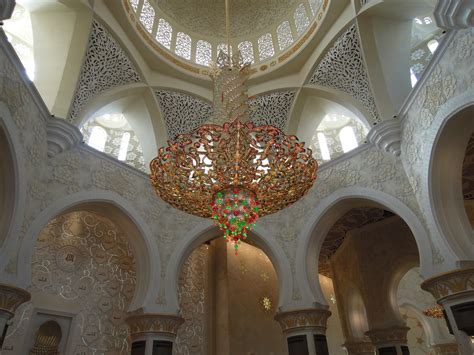 Study Abroad Adventure In Dubai Grand Mosque