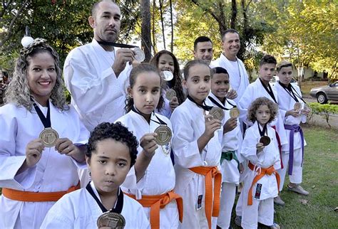 várzea paulista conquista primeira colocação em etapa do campeonato paulista de karate