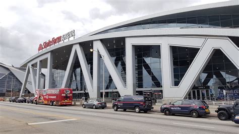 The hawks compete in the national basketball association (nba) as a member of the league's eastern conference southeast division. Atlanta Hawks - State Farm Arena - YouTube