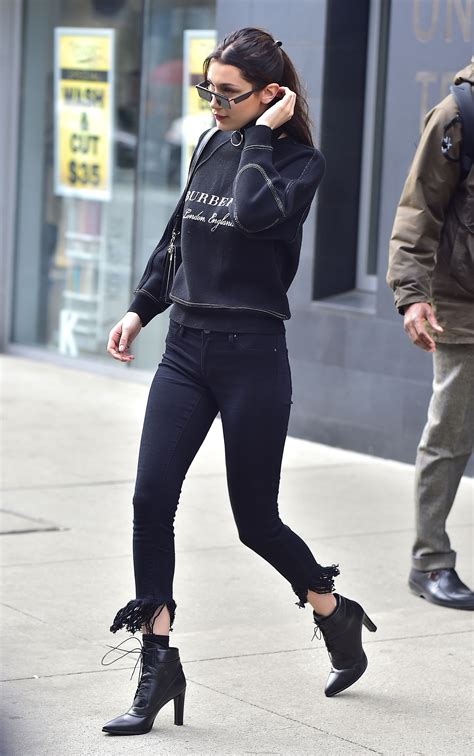 all the times bella hadid s personal style was flawless fashion celebrity style casual all