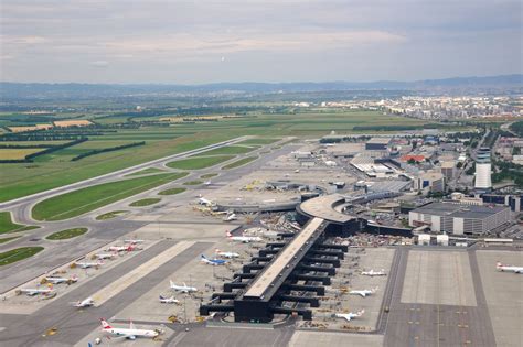 Аэропорт Вены Wien Schwechat