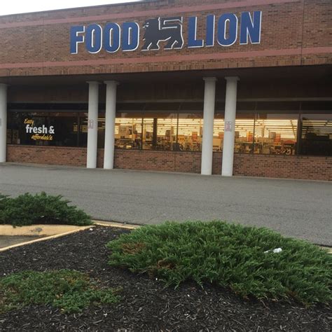 Food lion today launched online grocery pickup at 105 stores in the carolinas and virginia. Food Lion Grocery Store - 11130 Hull Street Rd