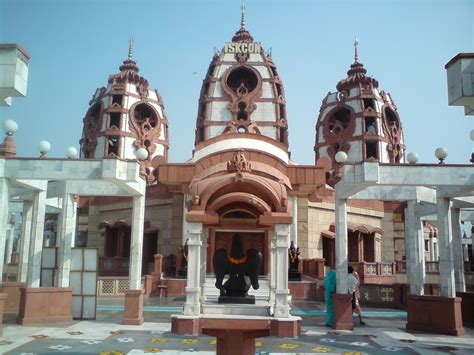 Iskcon Temple Surat Photos Images And Wallpapers Hd Images Near By