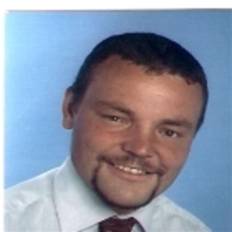 Am atins numarul maxim de prieteni permis de facebook, asa ca va invit sa folositi optiunea subscribe/ abonare pentru a fi la curent cu activitatea. Gispert Andreas - Vermögensberater - Deutsche ...