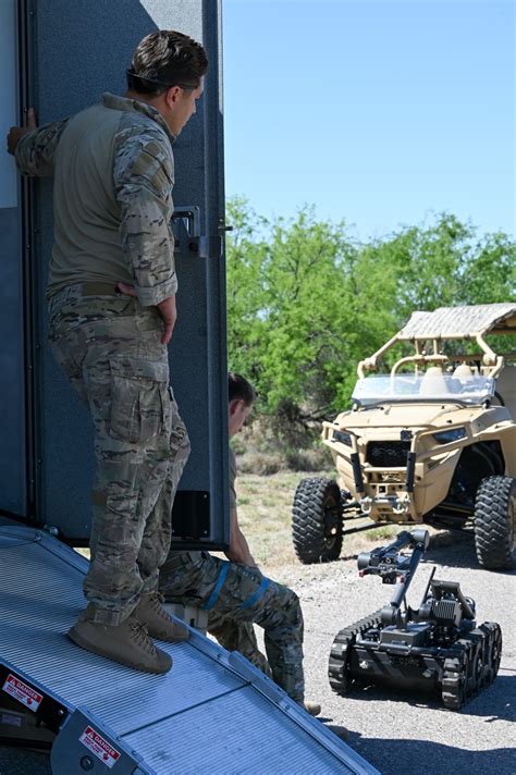 Dvids Images Eod Training Image 7 Of 12