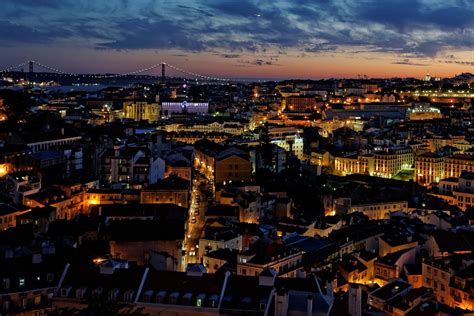 + portugal, e restantes países europeus, vão passar a fazer a triagem de casos de infeção pelo novo além do reforço da informação ao público, a dgs defende outras medidas de prevenção. Startup Portugal e Governo apresentam novas medidas de ...