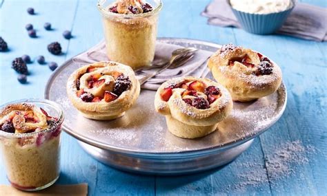 Check spelling or type a new query. Pflaumen-Beeren-Rollen Rezept | Dr. Oetker