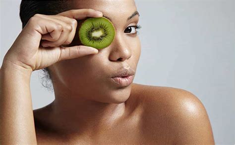 Benefícios Do Kiwi Para A Pele