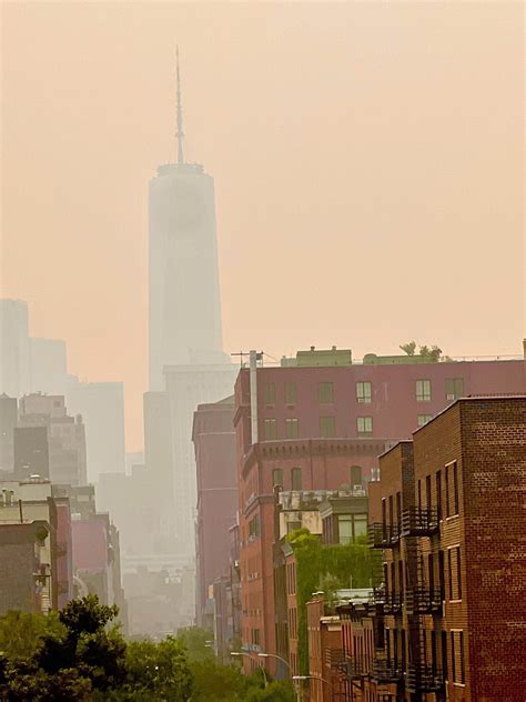 Canadian Wildfire Smoke Reaches Nyc And Causes Unhealthy Air Quality In