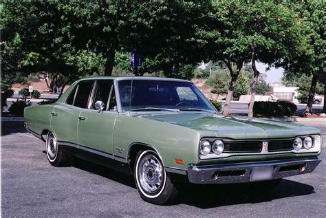 1969 Dodge Coronet 500 4 Door