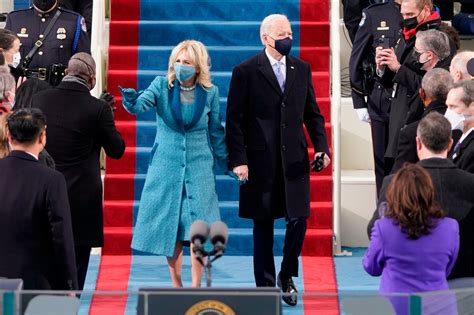 Jewel Tones And Bernie Sanders’s Mittens Inauguration Day Fashion 2021 The New Yorker
