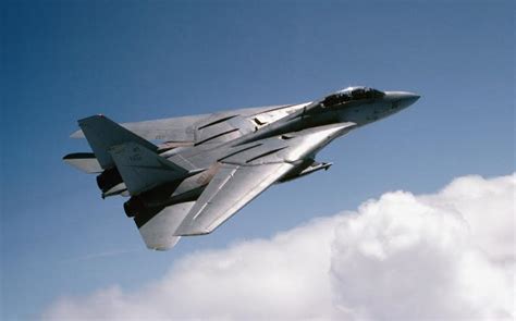 The Aviationist Two Unknown F 14 Tomcat Wing Sweep Stories To