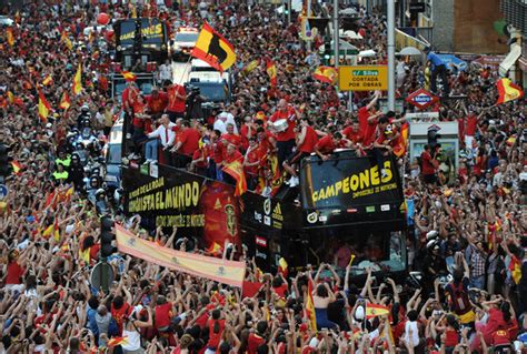 Fifa 2010 World Cup Champions Spain Victory Parade And Celebrations Fifa World Cup South