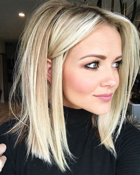2023 Latest Blonde Lob Hairstyles With Middle Parting