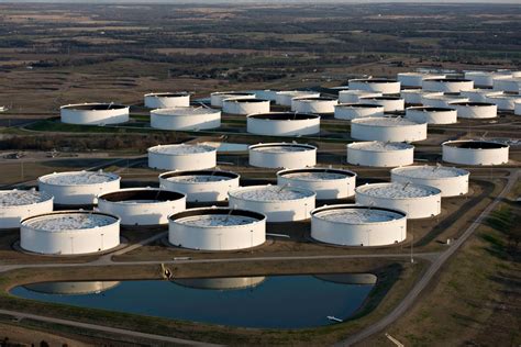 Key Canada U S Oil Pipeline Outage To Hit U S Refiners Supplies Exports Boe Report