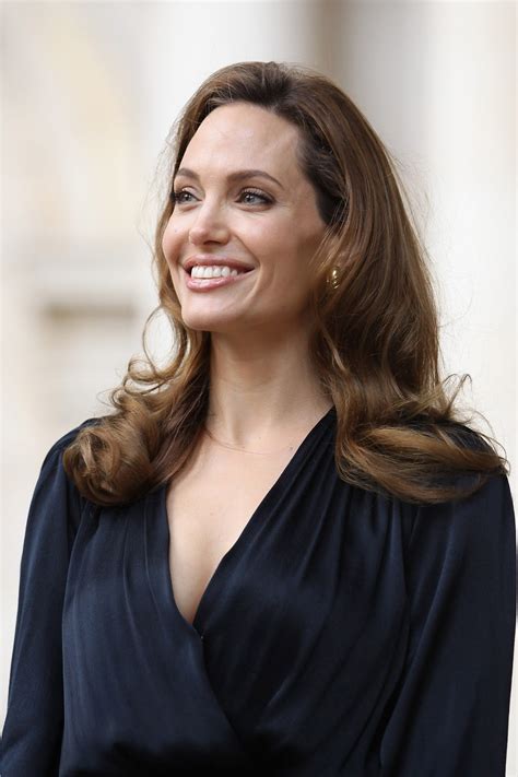 Latest on tomb raider actress, director & un ambassador\'s latest movies. Happy Birthday to Angelina Jolie - June 4th | HD ...