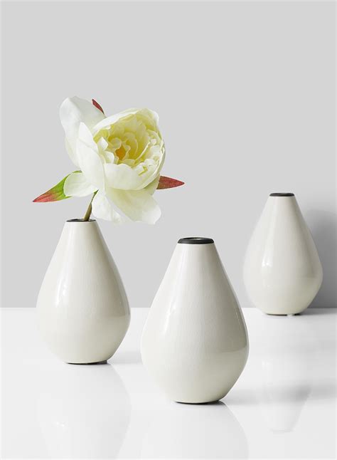 Buy 5in Small White Ceramic Bud Vases In Bulk Jamali Garden