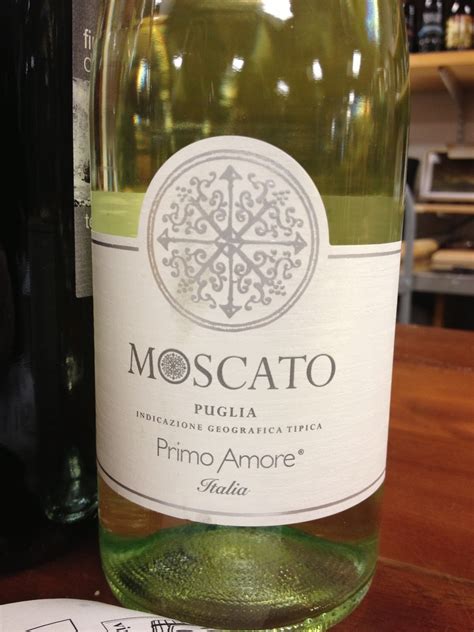 Voga italia is a brand of italian wines launched in 2006. Chelsea's Wine Blog: Tasting - Zonin Primo Amore Moscato
