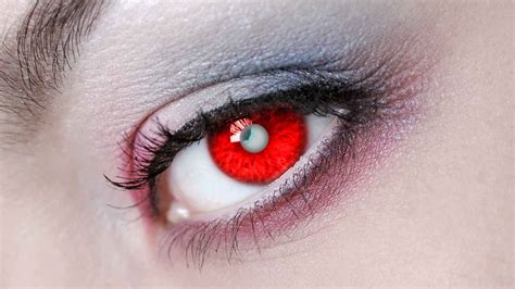 How To Manually Remove Red Eye In Photoshop Tutorial