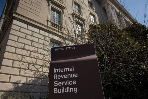 Irs Direct Pay Page Down Heres How Else You Can Make Tax Payments