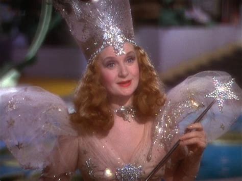 Glinda The Good Witch Of The North Warner Bros Entertainment Wiki