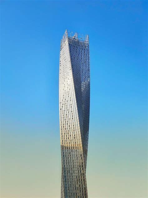 Cayan Tower Dubai Uae Twisting Skyscraper E Architect