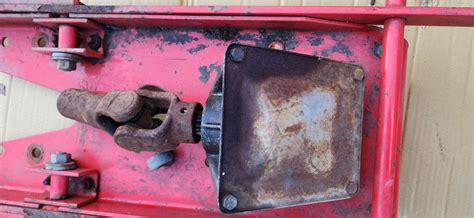 Gravely 50 Inch Mower Deck Gear Box With Pulley And Shaft Ebay