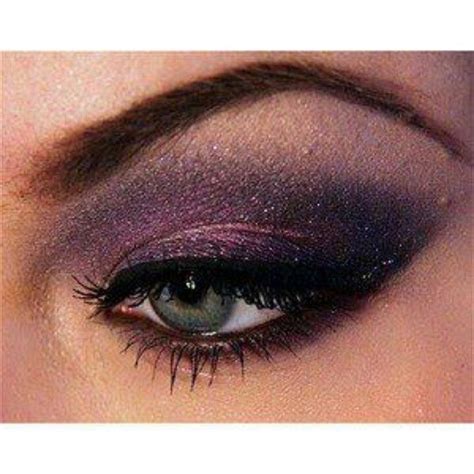 Maroon Smokey Eyes Makeup Tips Beauty Makeup Eye Makeup Hair Makeup