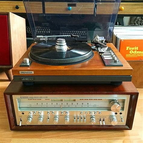 Vintage Pioneer Stereo Equipment