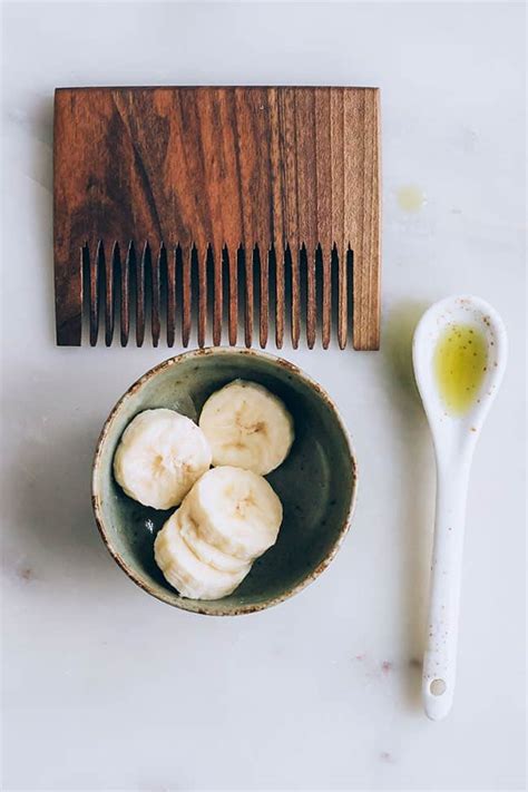 When treating the ends only, measure no more than a tablespoon of the remedy, while you may need. 10 Homemade Hair Treatments for Dry, Dull or Frizzy Hair ...