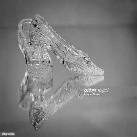 Glass Slippers Photos And Premium High Res Pictures Getty Images