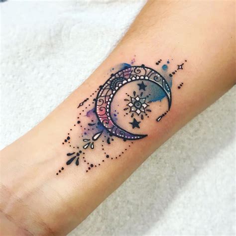 Side wrist tattoos are a favorite to people who prefer tiny body art that will take less time and have less pain. Wrist Tattoos