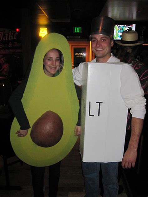 20 Funny Halloween Costumes That Bring Smile On Anybodys Face Flawssy
