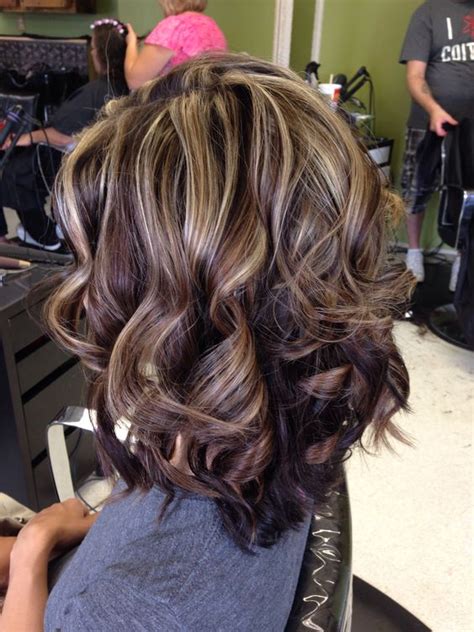 This hair color will also add dimension to a short sleek bob and will look great in both straight and curly hairstyles. Best hair highlights ideas | Hair color trends for 2016