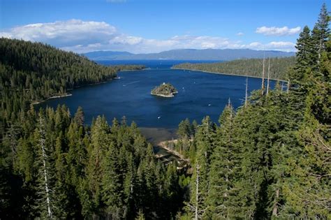 Premium Photo Emerald Bay In Lake Tahoe California