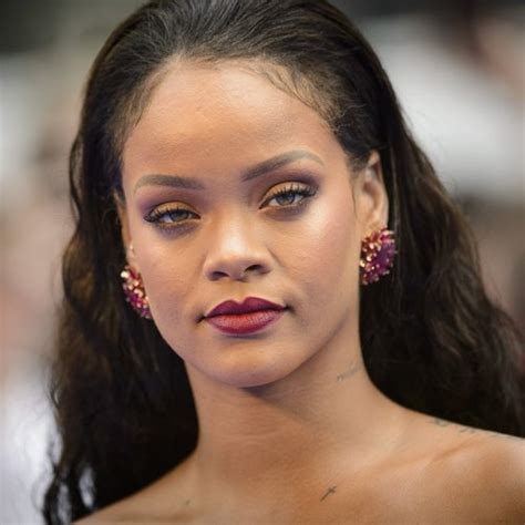 rihanna latest news music tours pictures and more