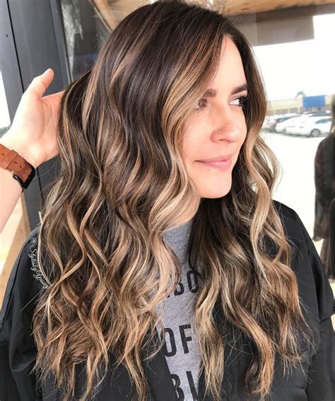 30 Hottest Trends For Brown Hair With Highlights To Nail