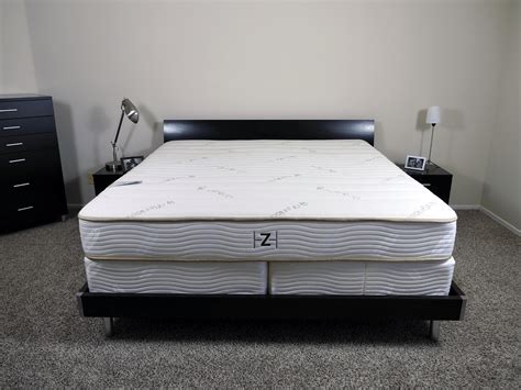 Organic mattresses from tfs are made with the best 100% certified organic materials, with no chemical fire retardants, no need for a dr. Best Organic Mattress (2020) - Full Guide and Review ...