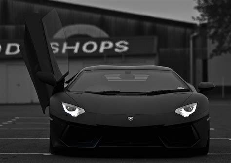 Download Lamborghini Wallpapers In Hd For Desktop And Mobile