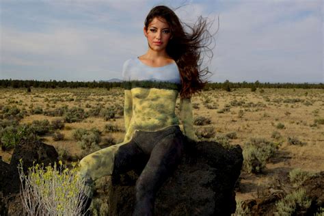 8 Unbelievable Photos Of Nearly Nude People Camouflaged By Body Paint