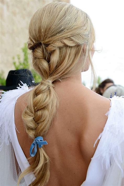 30 gorgeous—and fresh—wedding guest hairstyle ideas. Wedding Guest Hairstyles: 42 The Most Beautiful Ideas ...