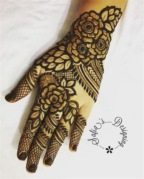 50 Most Attractive Rose Mehndi Designs To Try Wedandbeyond 2023