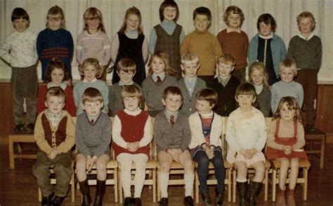 45 Color Class Photos That Capture Children Of Primary Schools From