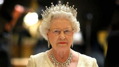 What Happens When The Queen Of England Dies