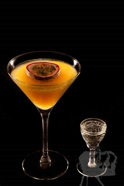 Top 5 Brittiläistä Cocktailreseptiä Lifestyle News The Indian Express Carlos Ramirez