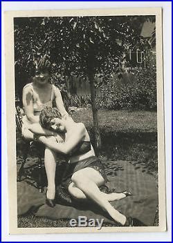 Antique Vintage Flapper American Beauty Risque Backyard Lesbian Int