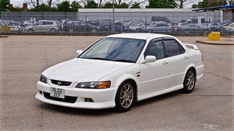I've bought honda accord euro r cl7 in hong kong 1 month ago. Honda Accord Euro R (CL1) | EK9.org JDM EK9 Honda Civic ...