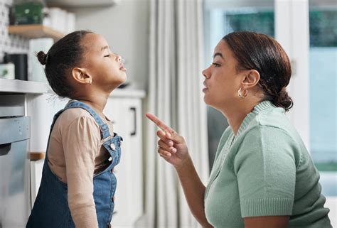 20 Tips To Effectively Discipline Your Child