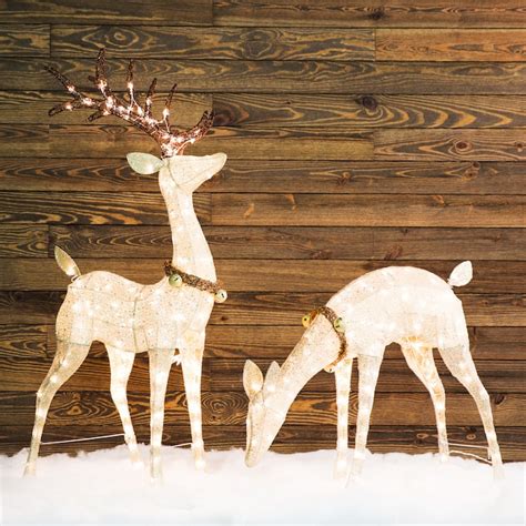 266 In Reindeer Reindeer With White Incandescent Lights In The Outdoor
