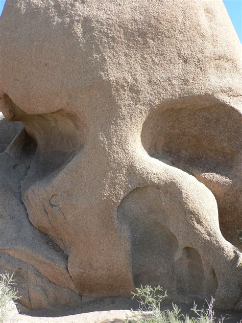 Skull Rock An Eerie Formation In Joshua Tree Np Outdoorpdk Flickr